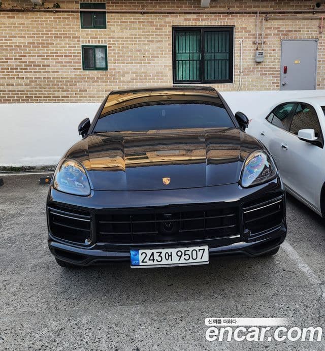 Porsche Cayenne (PO536) 4.0 турбо купе, 2022 3