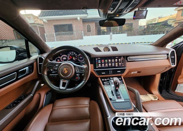 Porsche Cayenne (PO536) 4.0 турбо купе, 2022 6