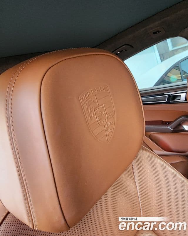 Porsche Cayenne (PO536) 4.0 турбо купе, 2022 8