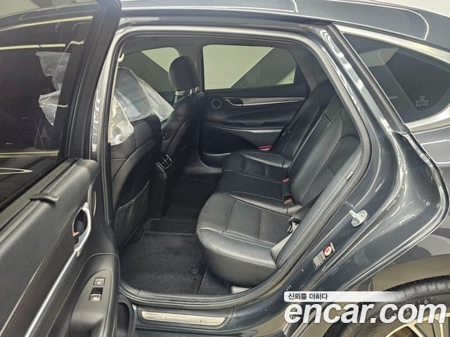 Hyundai Grandeur IG гибрид Exclusive, 2018 12