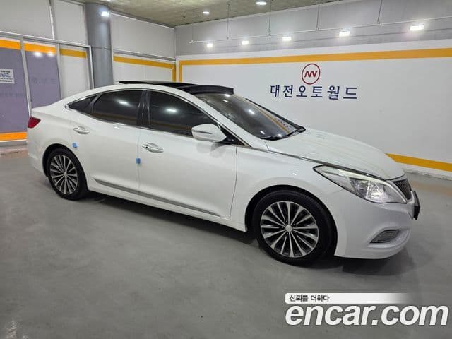 Hyundai Grandeur HG Premium, 2014 6