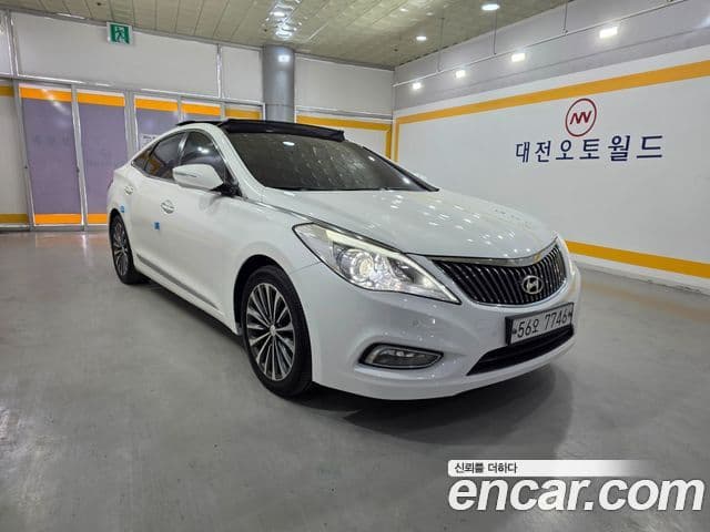 Hyundai Grandeur HG Premium, 2014 7