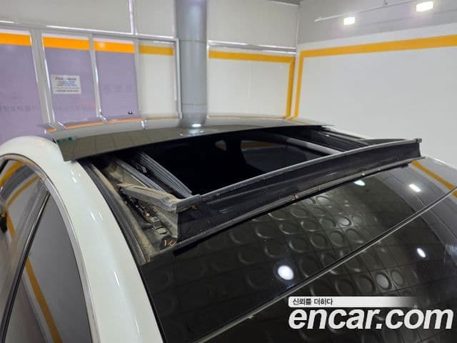 Hyundai Grandeur HG Premium, 2014 18