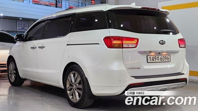 Kia All New Carnival Prestige, 2016 6