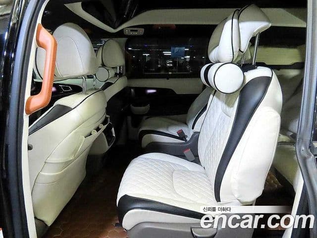 Kia Carnival 4세대 бензин 9인승 High Limousine(компания по спецнадстройкам), 2021 6