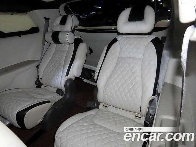 Kia Carnival 4세대 бензин 9인승 High Limousine(компания по спецнадстройкам), 2021 7