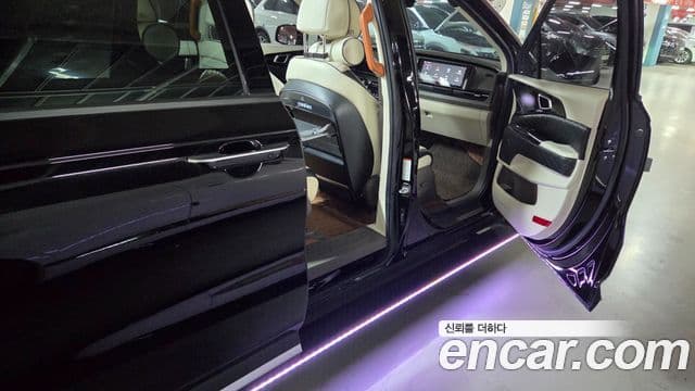 Kia Carnival 4세대 бензин 9인승 High Limousine(компания по спецнадстройкам), 2021 16