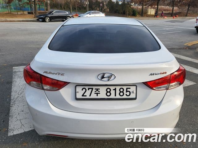 Hyundai Avante MD M16 GDI top, 2012 4