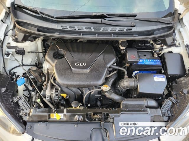 Hyundai Avante MD M16 GDI top, 2012 6