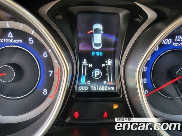 Hyundai Avante MD M16 GDI top, 2012 8