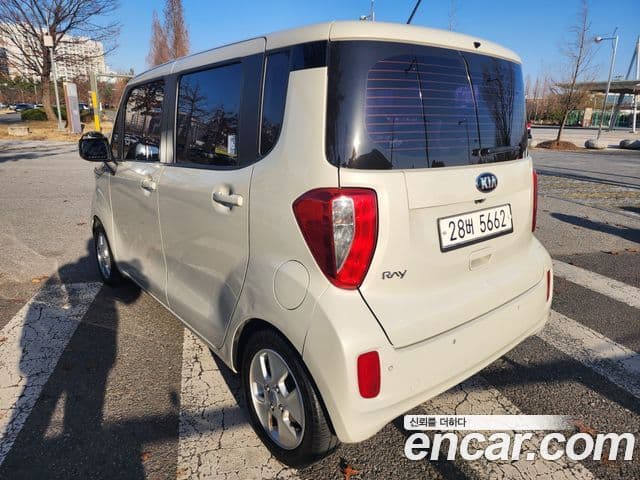 Kia Ray Special, 2013 13