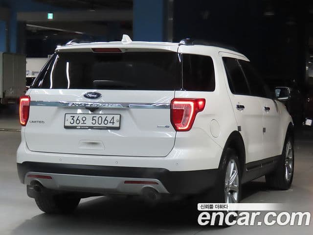 Ford Explorer 5세대, 2016 4