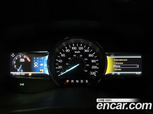 Ford Explorer 5세대, 2016 10