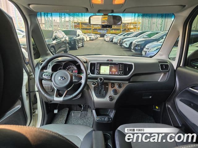 Kia The / новый New Ray Luxury, 2018 11