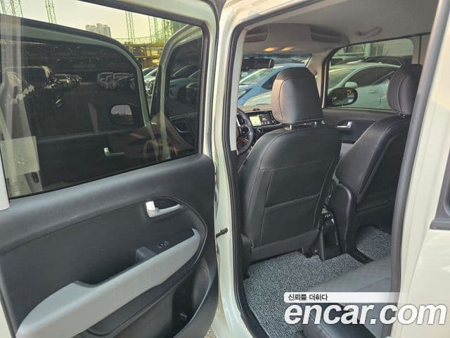 Kia The / новый New Ray Luxury, 2018 17