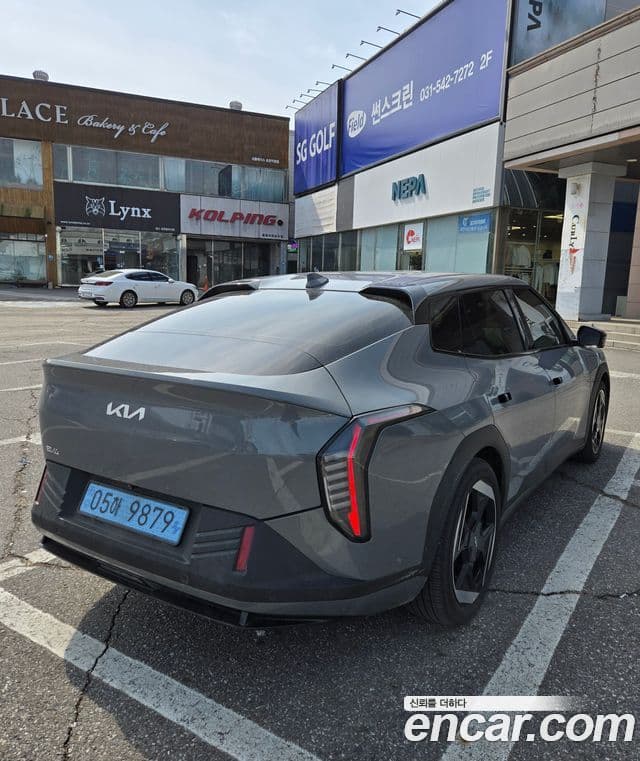 Kia EV4 Earth, 2026 2