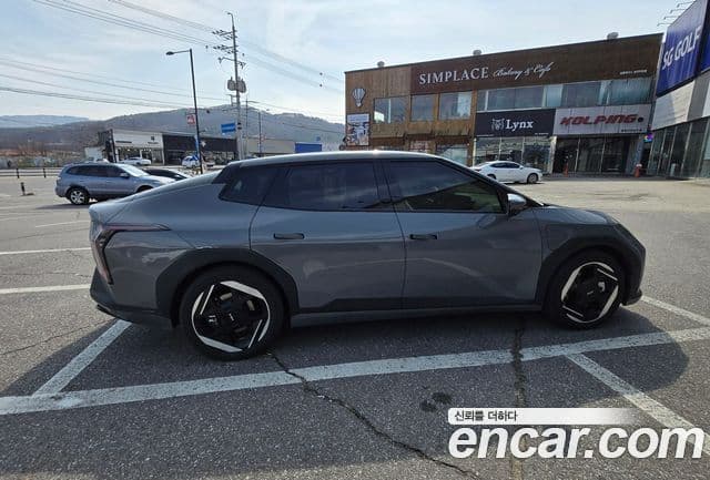 Kia EV4 Earth, 2026 все фото