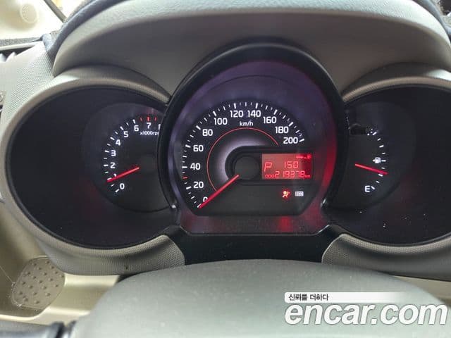 Kia Ray Luxury, 2012 10