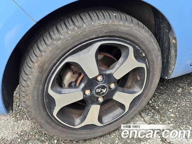 Kia Ray Luxury, 2012 11