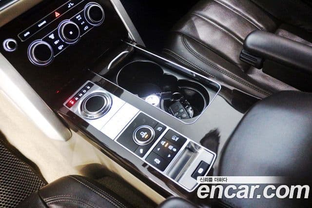 Land Rover Range Rover 4세대 4.4 SDV8 Vogue SE дизель, 2015 18