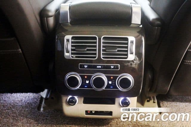 Land Rover Range Rover 4세대 4.4 SDV8 Vogue SE дизель, 2015 19