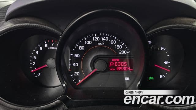 Kia Ray Deluxe, 2014 8