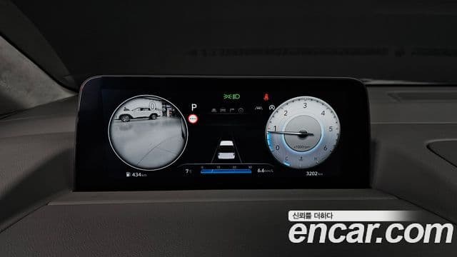 Hyundai Staria Inspiration, 2025 8