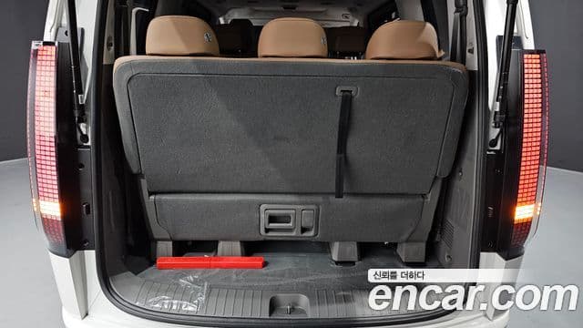 Hyundai Staria Inspiration, 2025 20