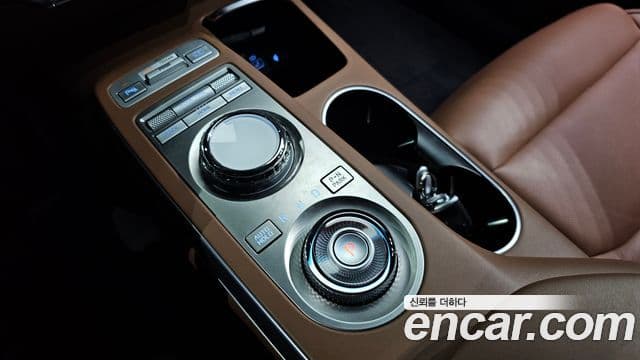 Genesis GV70, 2022 9