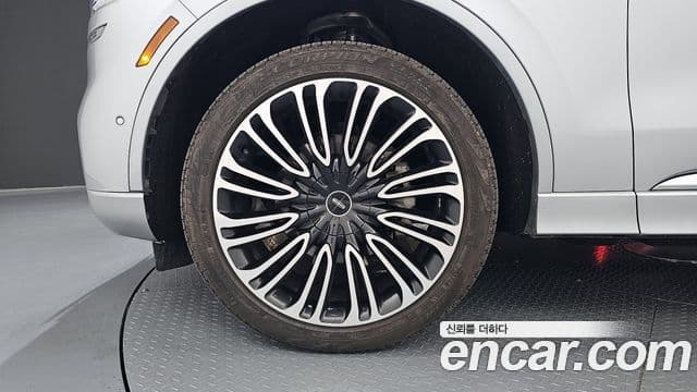 Lincoln Aviator 2세대 3.0 Black Label AWD, 2021 все фото