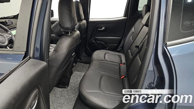 Jeep Renegade 1.3 Limited, 2022 13