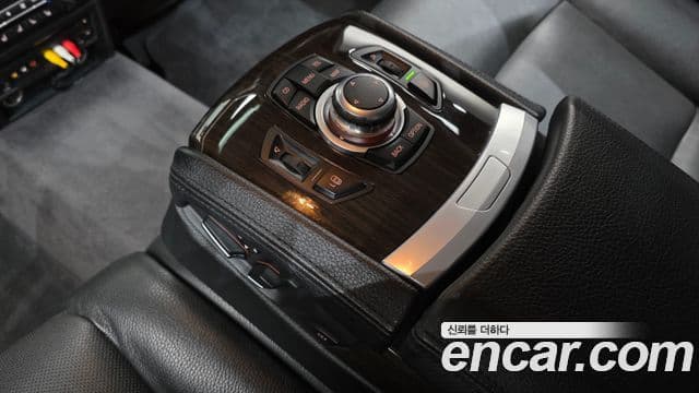 BMW 7시리즈 (F01) 740Li, 2012 18