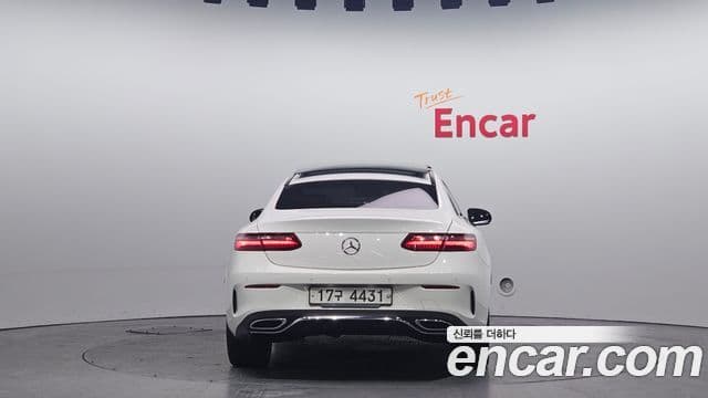 Mercedes-Benz E-класс W213 E220d купе, 2019 4