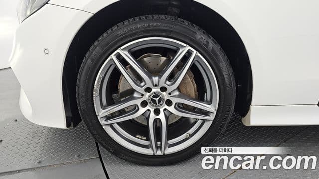 Mercedes-Benz E-класс W213 E220d купе, 2019 все фото