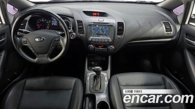 Kia K3 Trendy, 2013 7