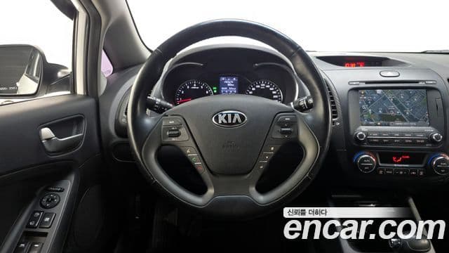 Kia K3 Trendy, 2013 13
