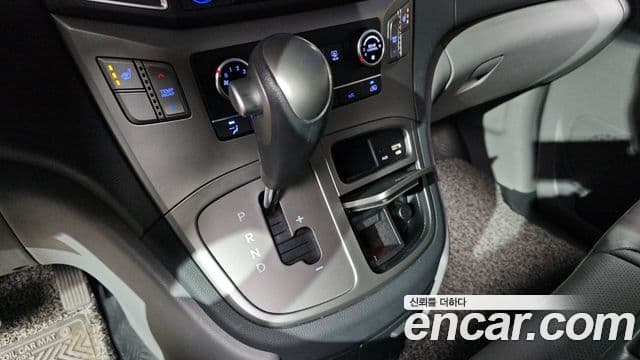 Hyundai The / новый New Grand Starex детский перевозочный автомобиль LPi, 2021 9