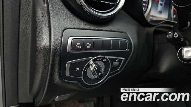 Mercedes-Benz GLC-класс X253 GLC220 d 4MATIC купе, 2018 17