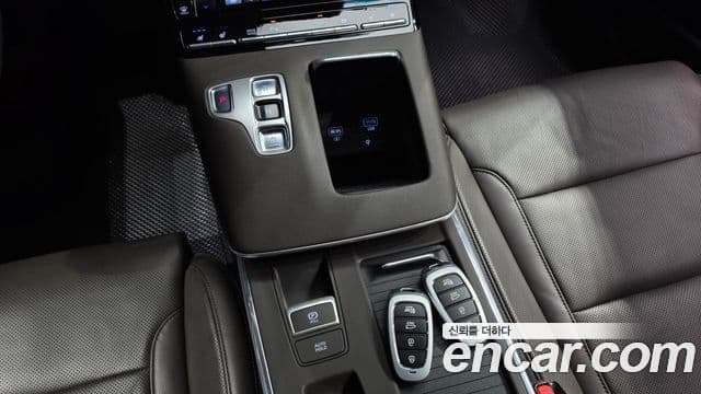 Hyundai The / новый New Grandeur IG гибрид Exclusive, 2020 9