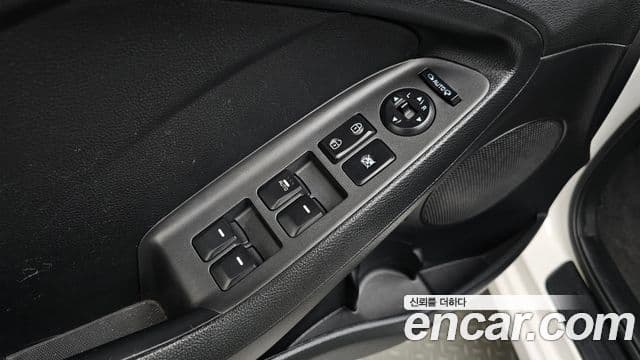 Kia K3 Luxury, 2015 20