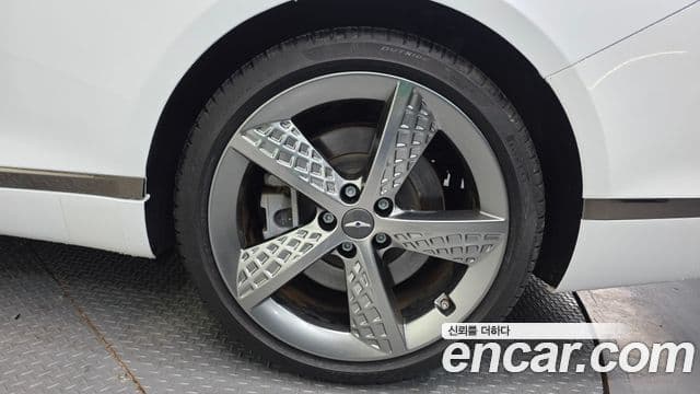 Genesis G80 (RG3) бензин 2.5 турбо 2WD, 2022 все фото