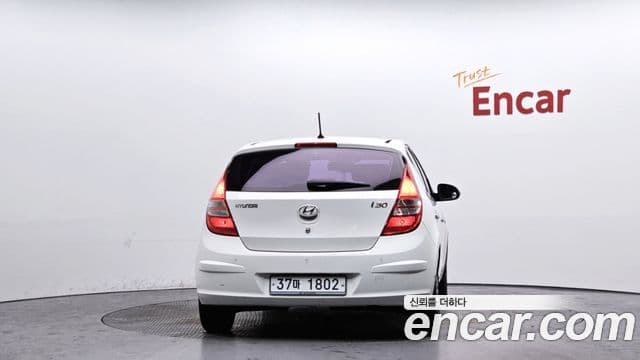 Hyundai i30 Luxury, 2010 4