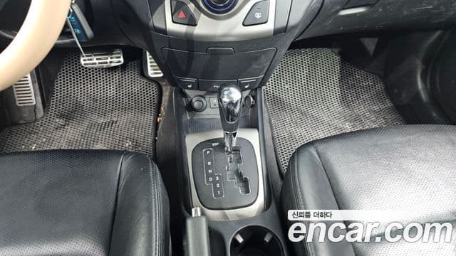 Hyundai i30 Luxury, 2010 9