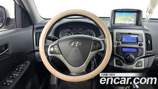 Hyundai i30 Luxury, 2010 13