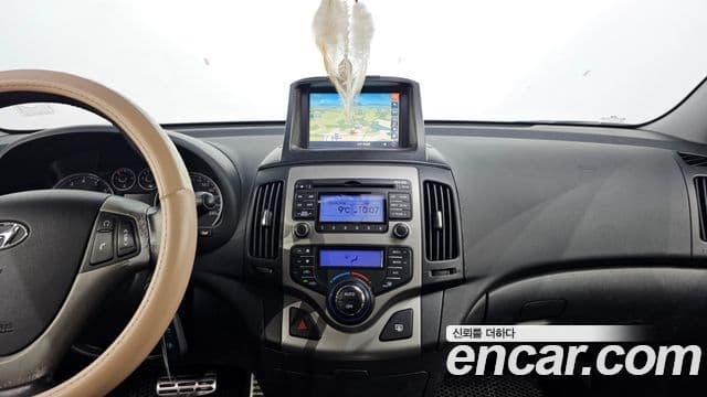 Hyundai i30 Luxury, 2010 14