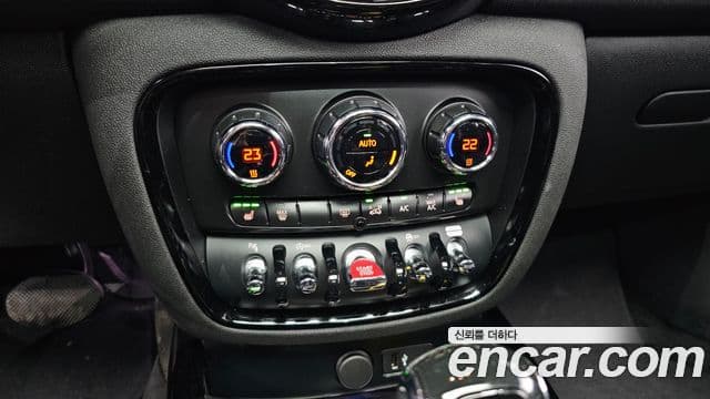 Mini Cooper D 클럽맨 2세대, 2019 16