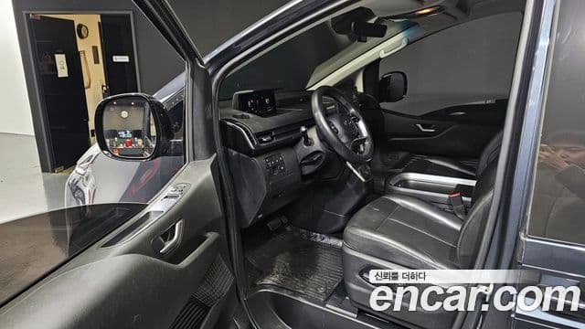 Hyundai Staria Modern, 2022 10