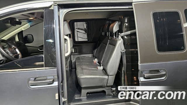 Hyundai Staria Modern, 2022 11