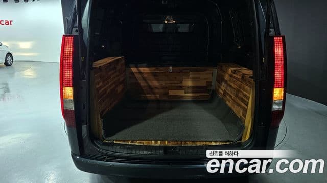 Hyundai Staria Modern, 2022 19