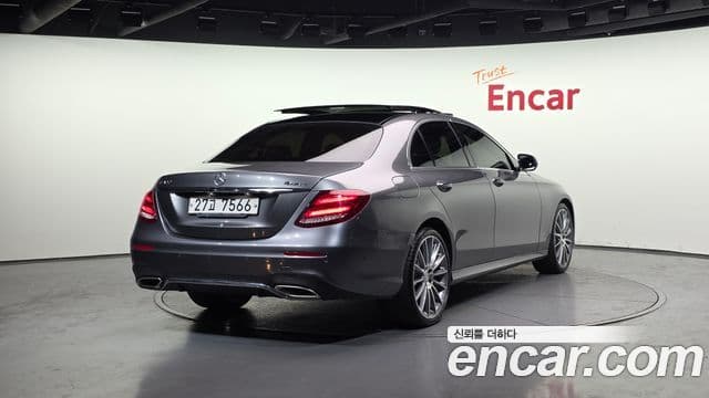 Mercedes-Benz E-класс W213 AMG Line, 2017 2